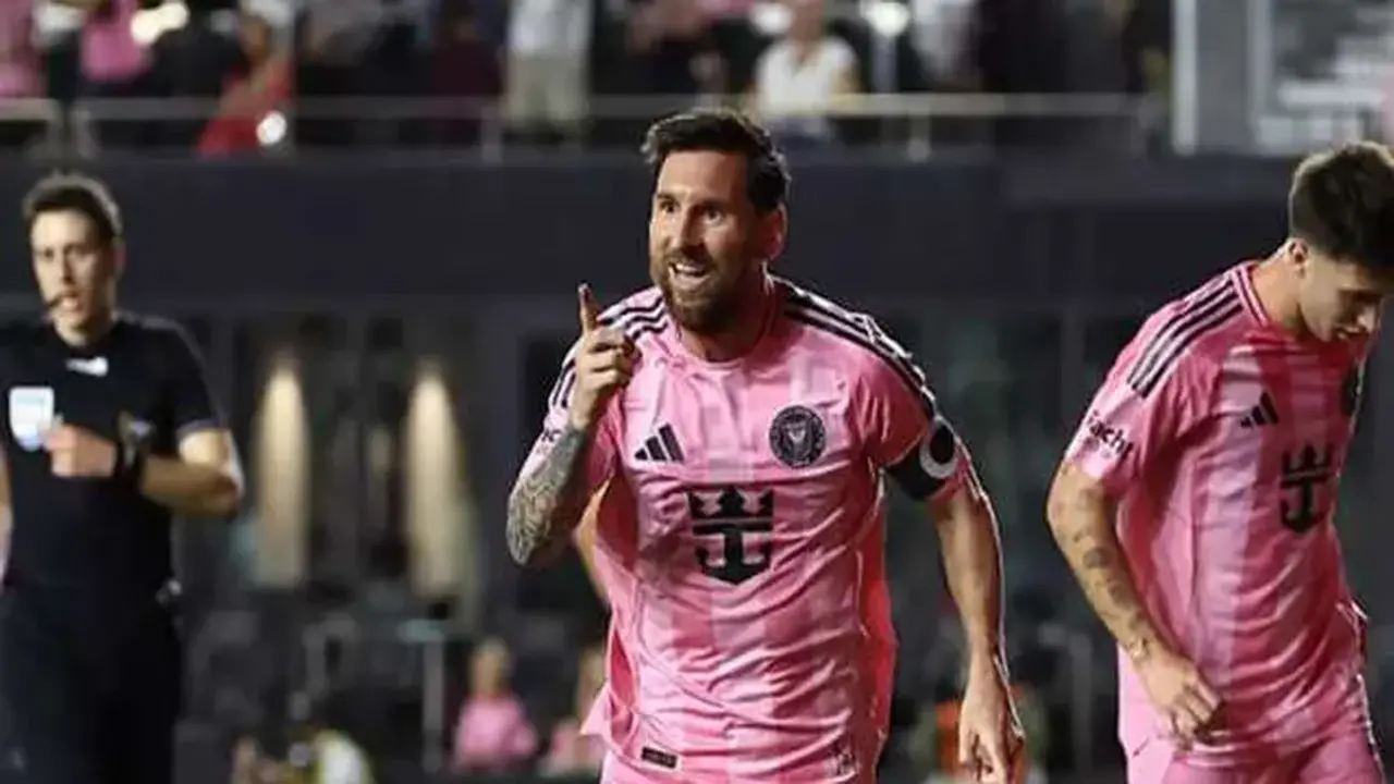 ميسي يعبر عن رغبته في المشاركة في كأس العالم 2026 ويكشف تقييمه لأداء جوارديولا